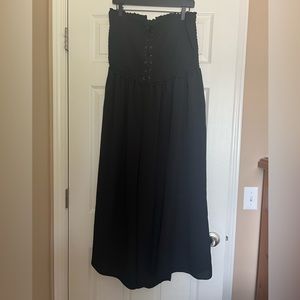 NWT Torrid 2x strapless jumpsuit. Lightweight front lace up